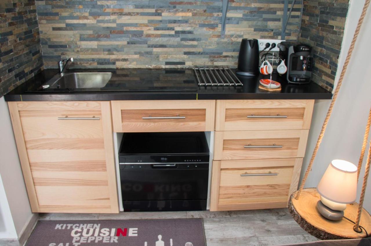 Studio London & Studio Chalet Pannes  Экстерьер фото